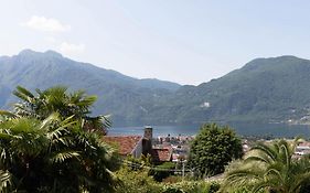 Mamma Ciccia Holiday Home - Mountains & Lake